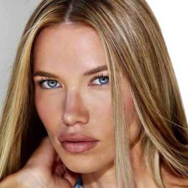 MELANIE RIBBE